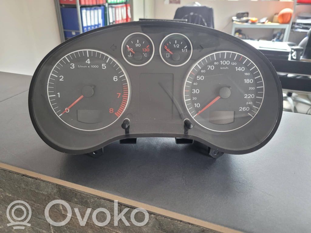 Audi A3 S3 8P Tachimetro (quadro strumenti) 