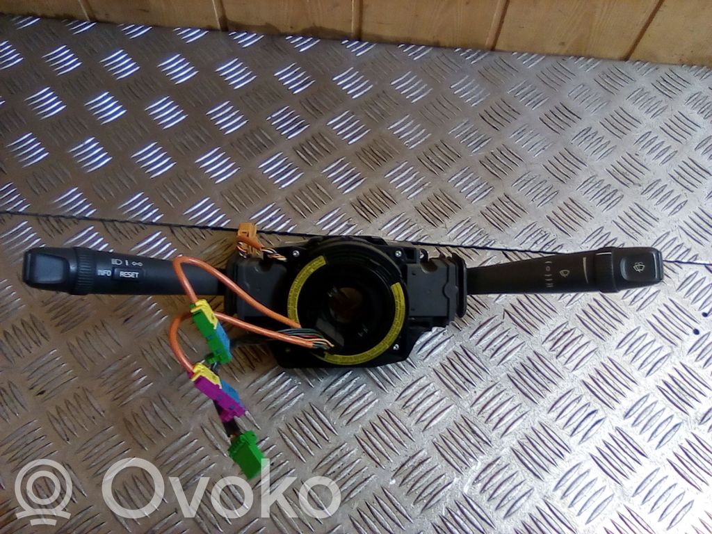 Volvo S80 Wiper turn signal indicator stalk/switch 