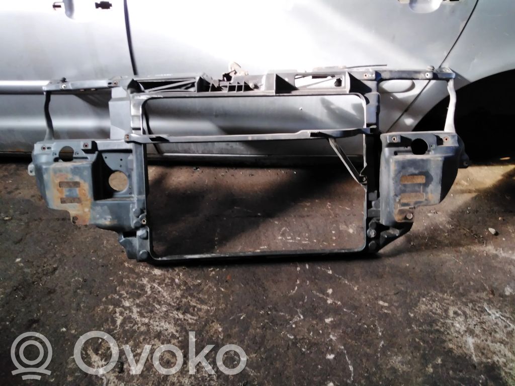 Volkswagen Sharan Radiatoru panelis 