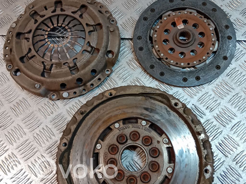 Volvo V70 Sankabos komplektas 