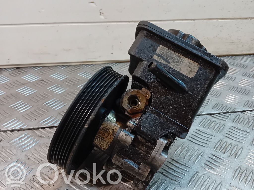 BMW 3 E46 Power steering pump 