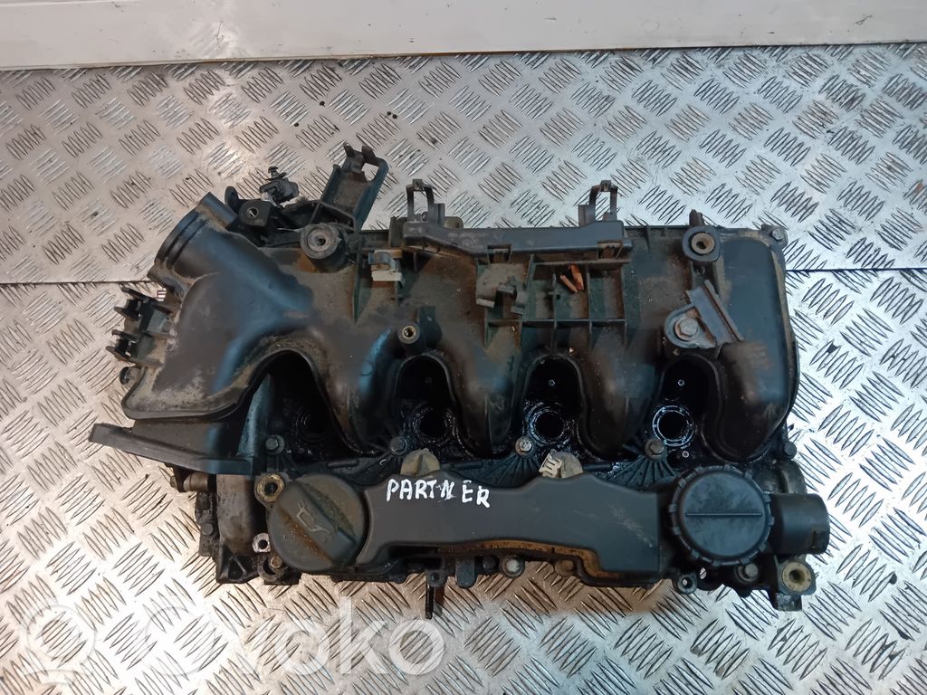 Engine head   9655911480