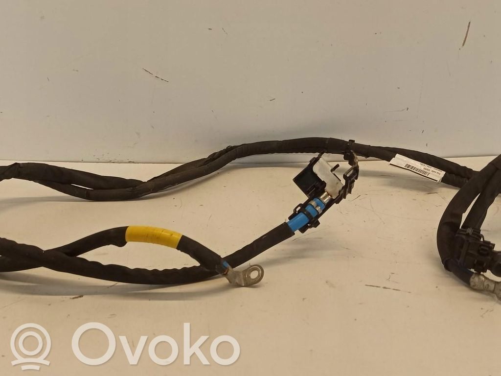 Volvo V60 Cable positivo (batería) 