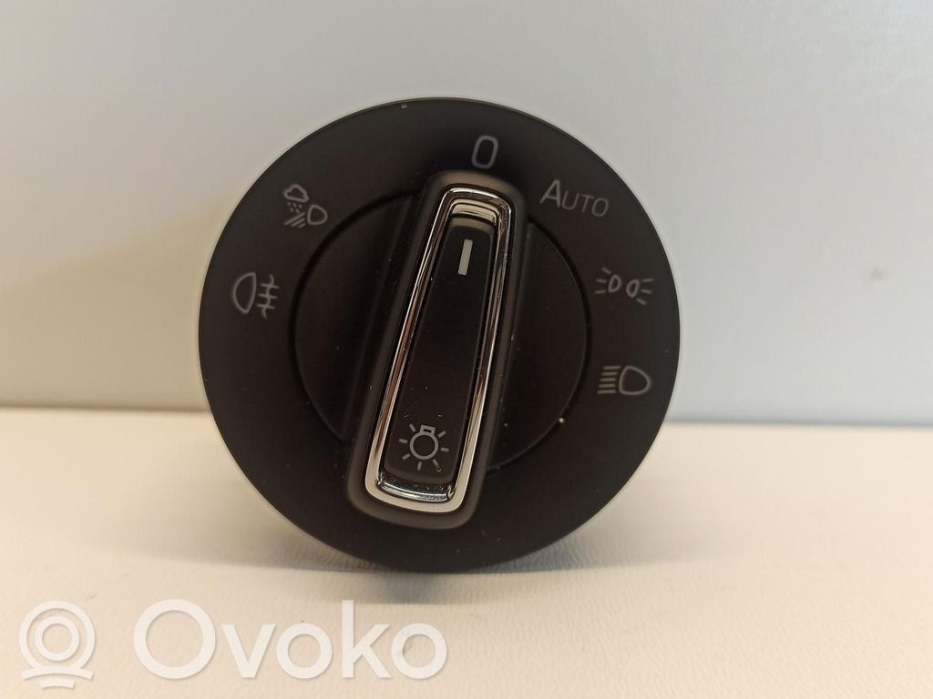Skoda Kodiaq Interruptor de luz 