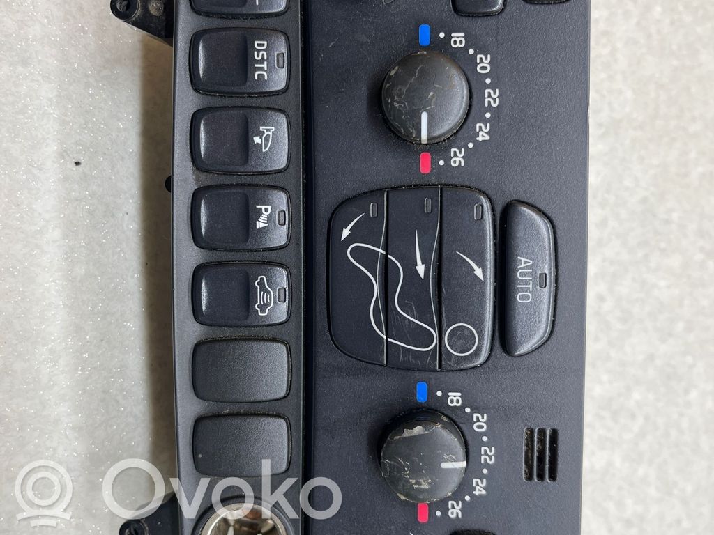 Climate control unit   30746022,05W25E04,SN31405086,M4255300166