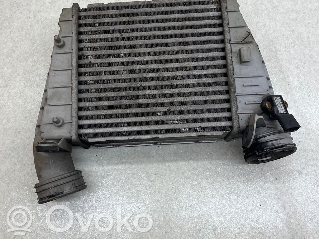 Volkswagen Phaeton Interkūlerio radiatorius 