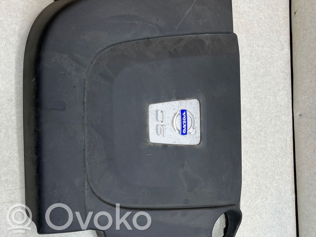 Volvo XC60 Engine cover (trim) 