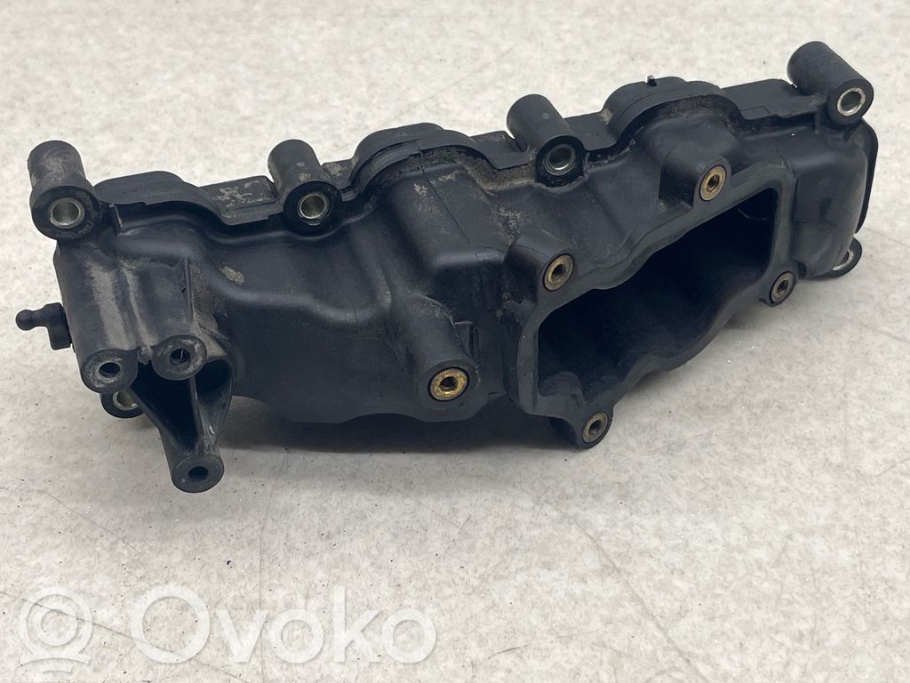 Volkswagen Phaeton Intake manifold 