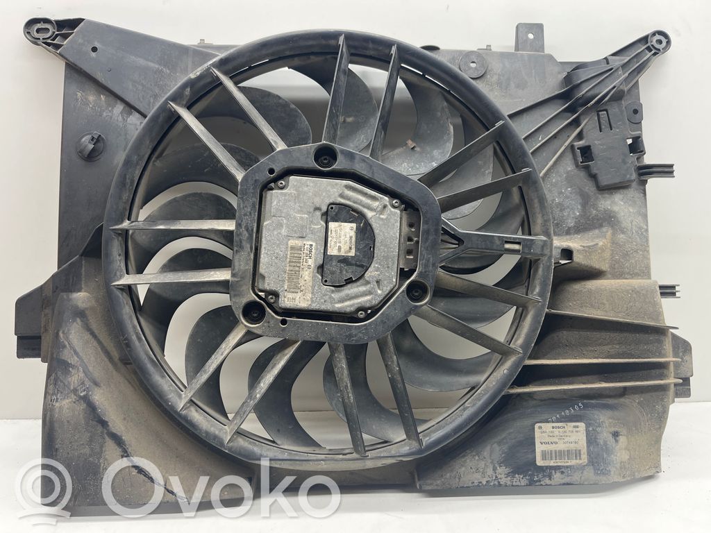Volvo XC70 Elektrisks radiatoru ventilators 