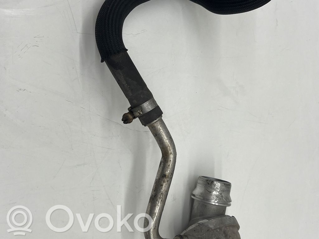Volvo XC60 Termostat / Obudowa termostatu 