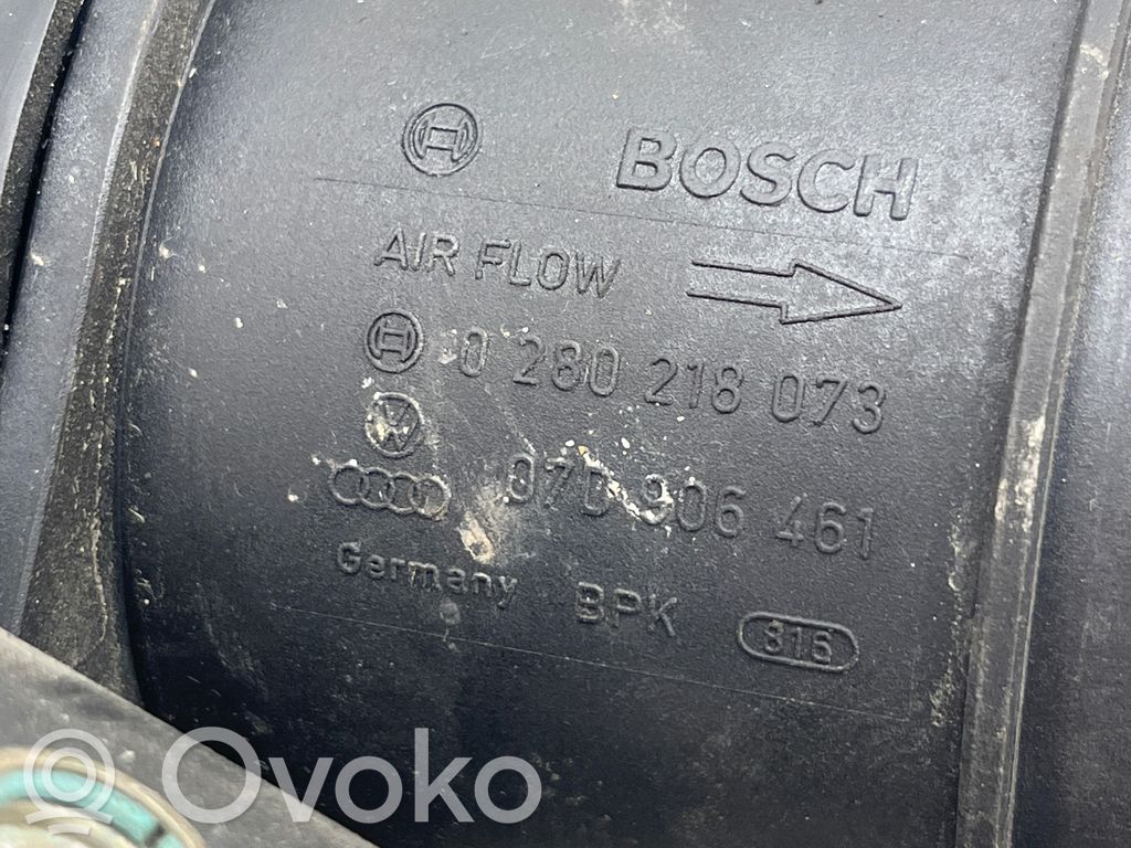 Volkswagen Phaeton Przepływomierz masowy powietrza MAF 