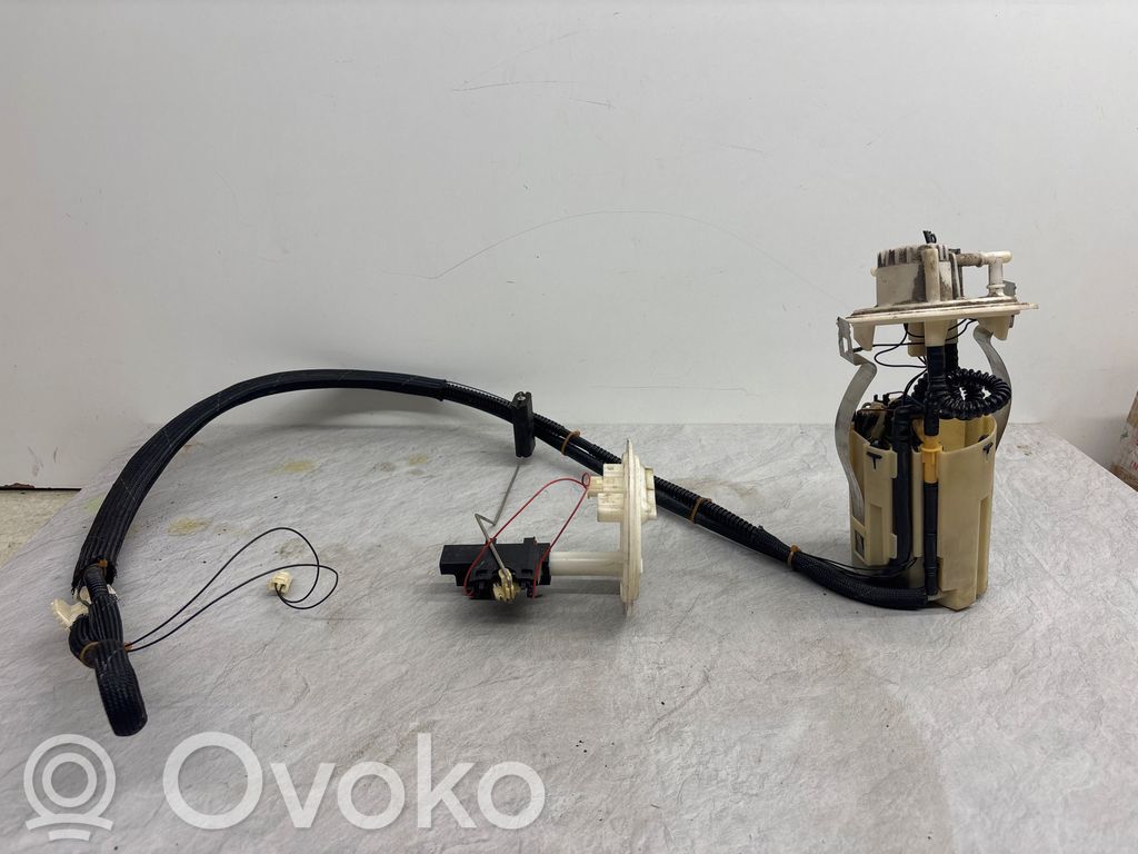 Volvo XC90 Bomba interna de combustible 