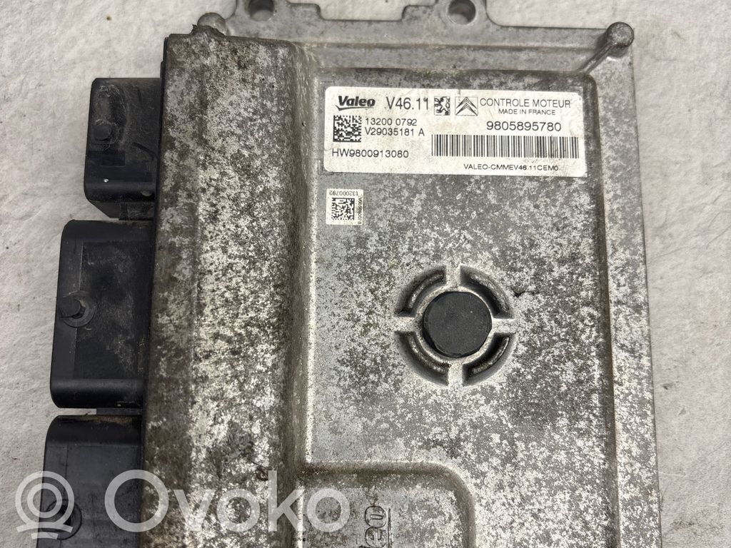 Peugeot 208 I Engine control unit/module 