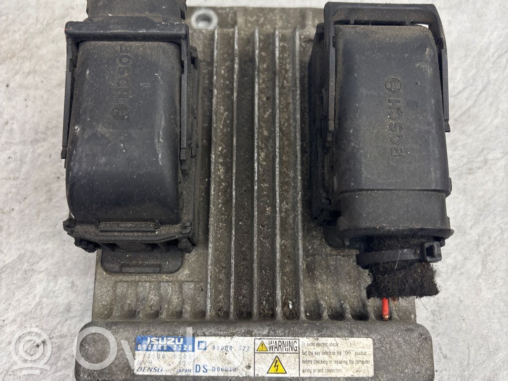 Opel Astra H Engine control unit/module 