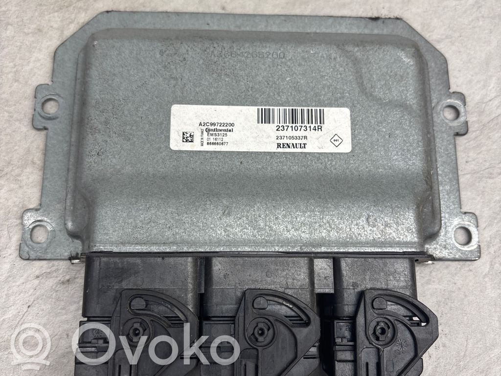 Renault Clio IV Engine control unit/module 