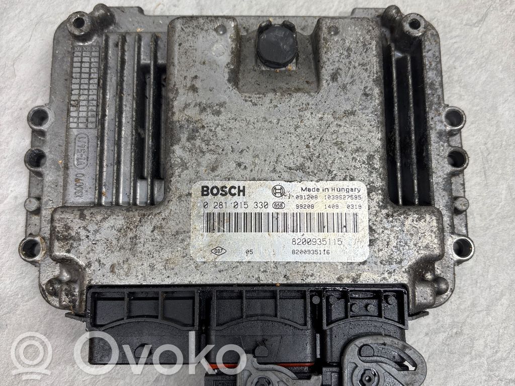 Renault Trafic II (X83) Engine control unit/module 
