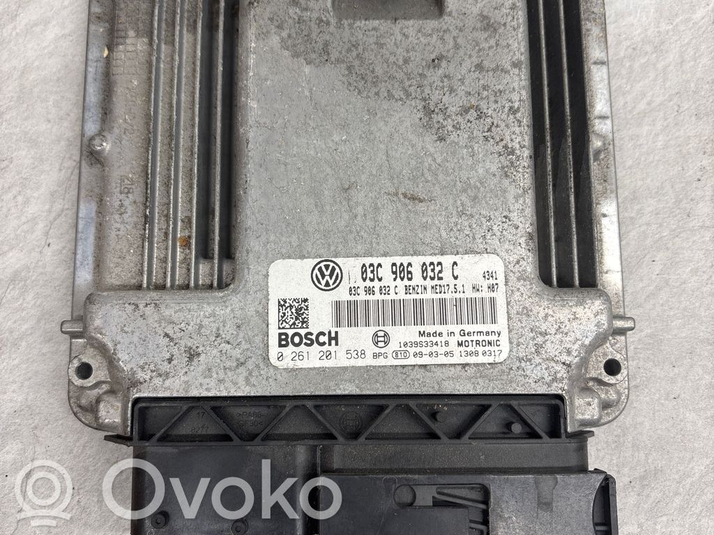 Engine control unit/module   03C906032C,0261201538