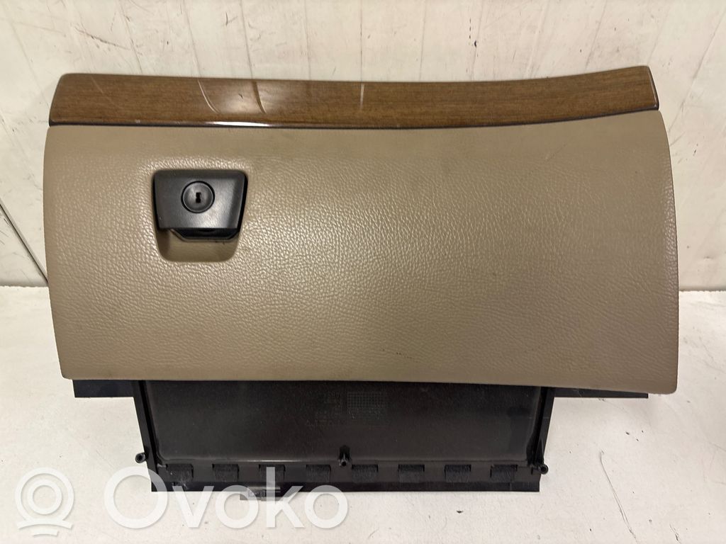 Volvo XC90 Guantera 