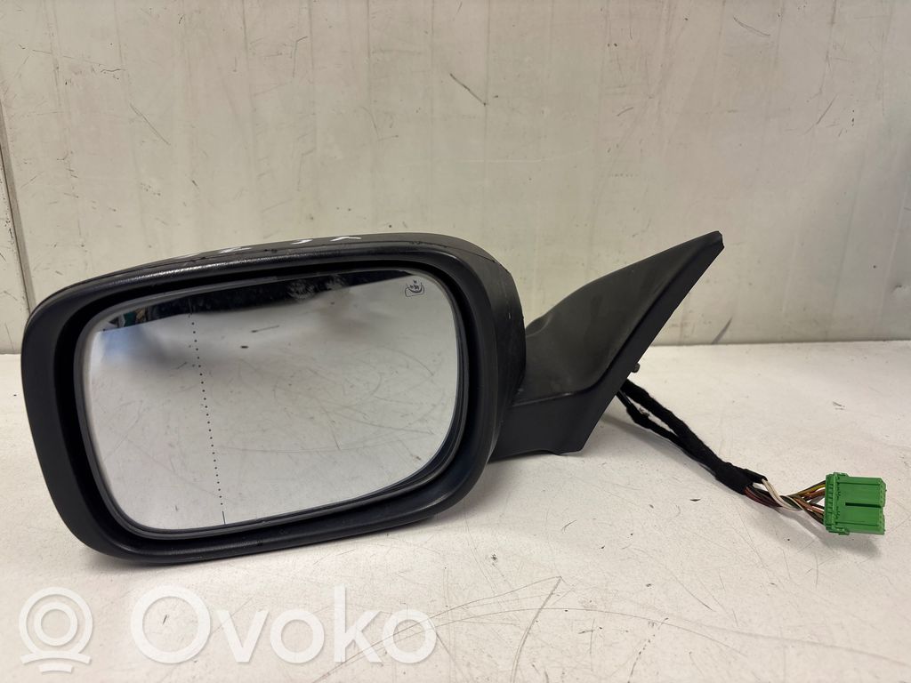 Elektryczne lusterko boczne drzwi przednich   300333,E11015799,E11023799