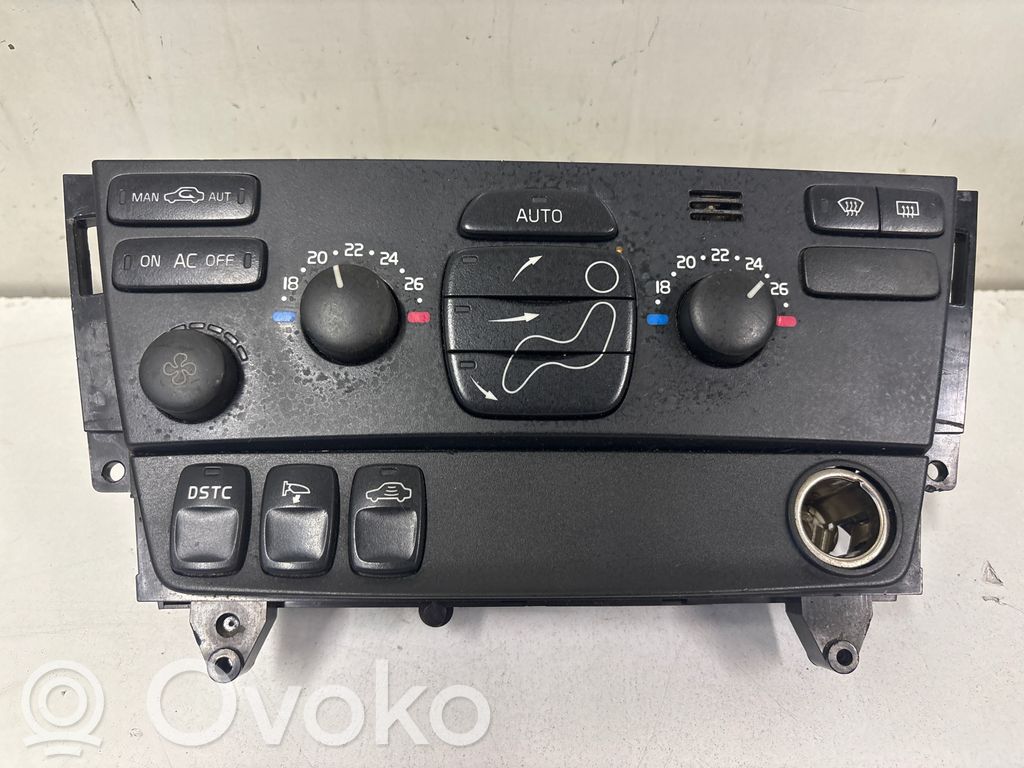 Volvo XC70 Climate control unit 