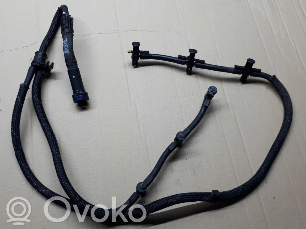 Audi A4 S4 B9 Conductă/furtun combustibil 