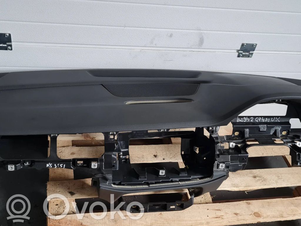Audi Q7 4M Deska rozdzielcza 