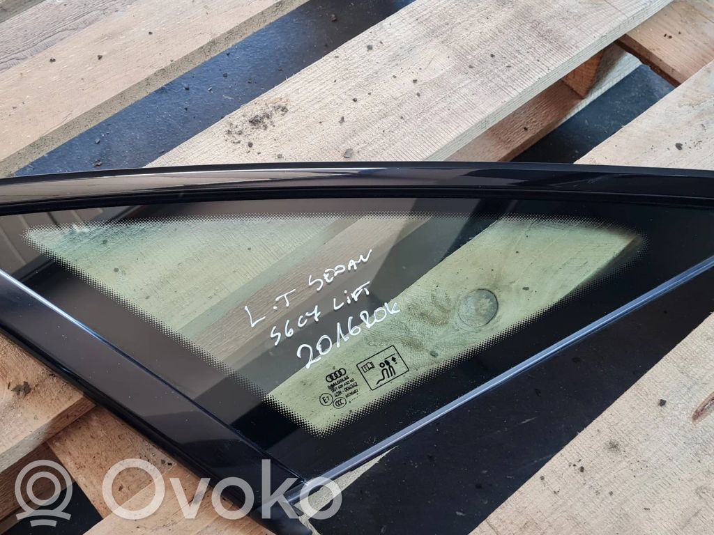 Audi A6 C7 Rear side window 