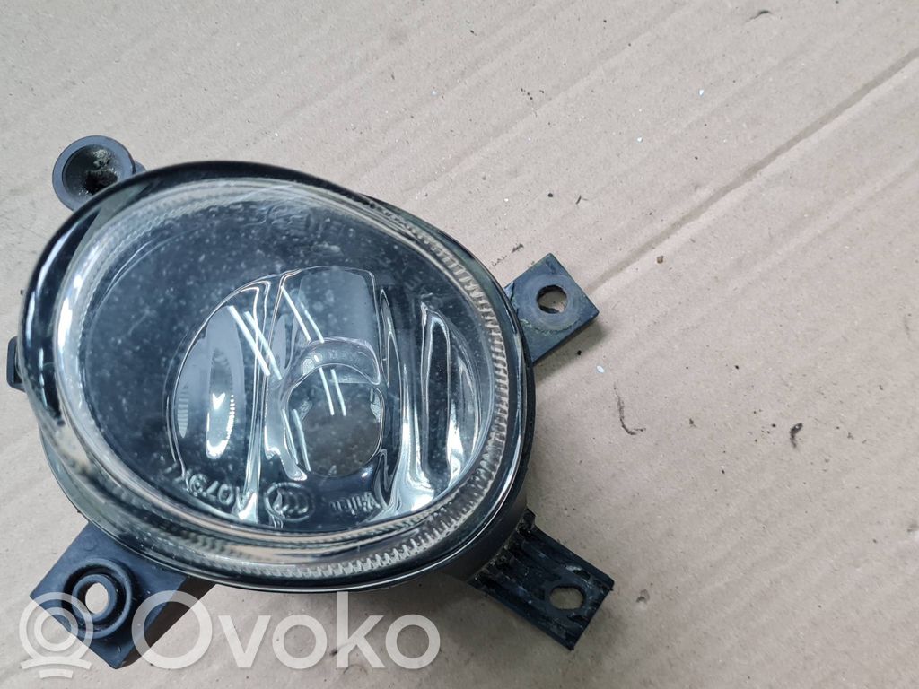 Audi A4 S4 B7 8E 8H Światło przeciwmgłowe przednie 