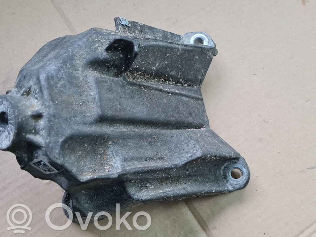 Audi Q5 SQ5 FY Engine mounting bracket 