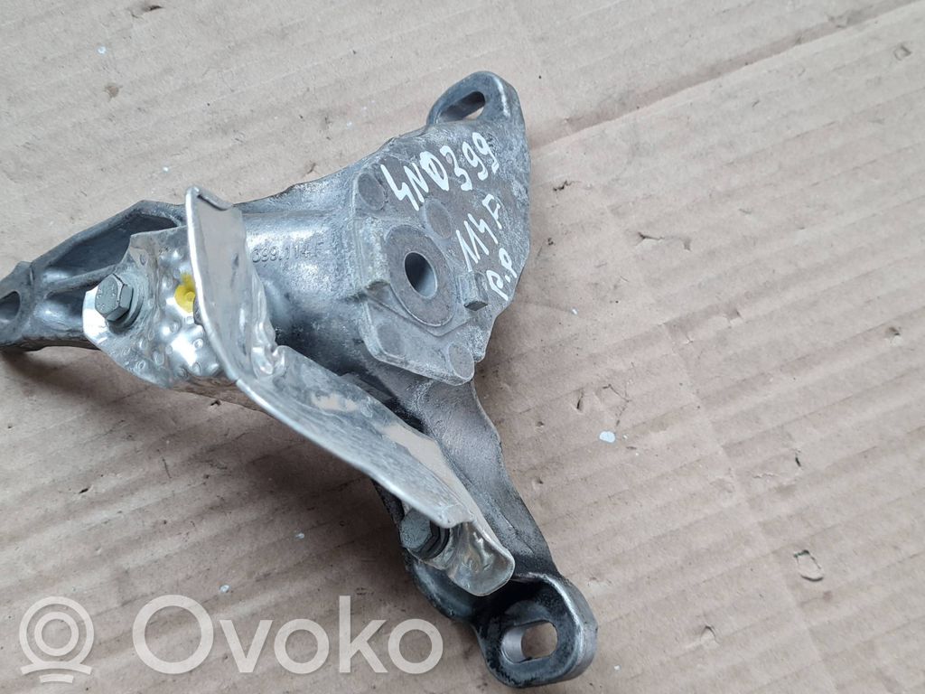Audi RS Q8 Engine mount bracket 