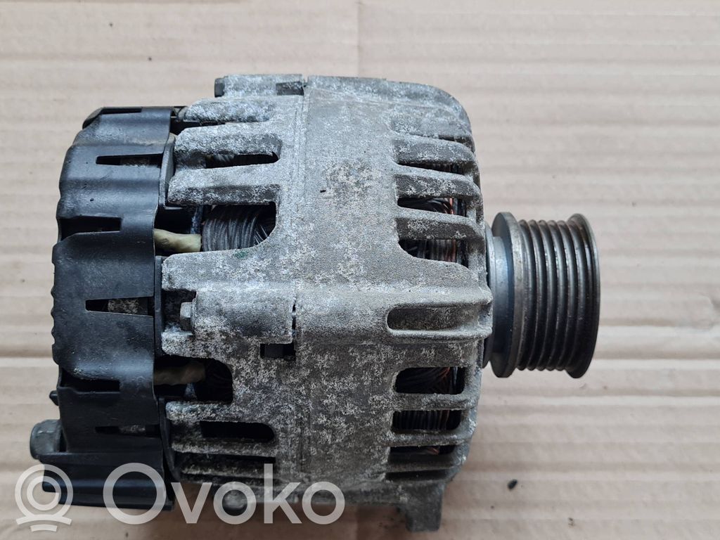 Audi A4 S4 B9 Ģenerators 