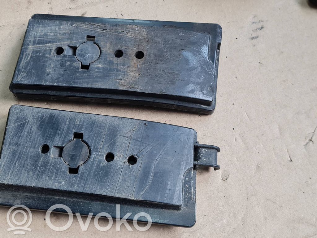 Audi A4 S4 B9 8W Sonstiges Einzelteil Unterboden 