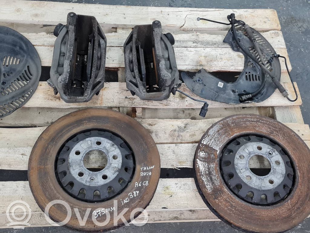 Audi A6 S6 C8 4K Zacisk hamulcowy przedni 
