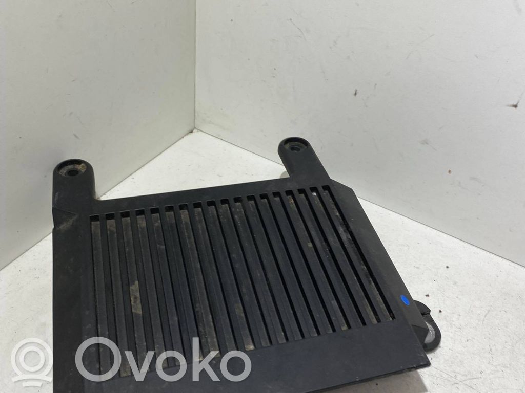 Volvo S80 Garso stiprintuvas 
