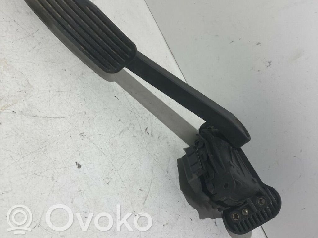 Volvo S80 Accelerator throttle pedal 