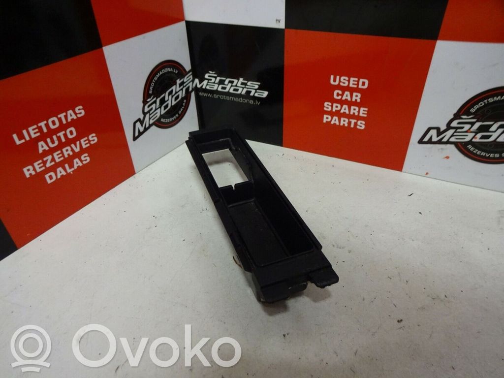 Audi A4 S4 B7 8E 8H Compartimiento/consola central del panel 