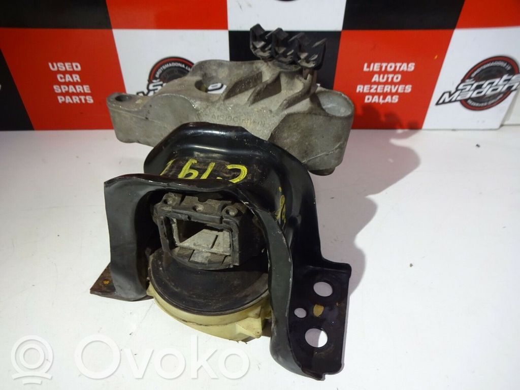 Dacia Dokker Engine mount bracket 