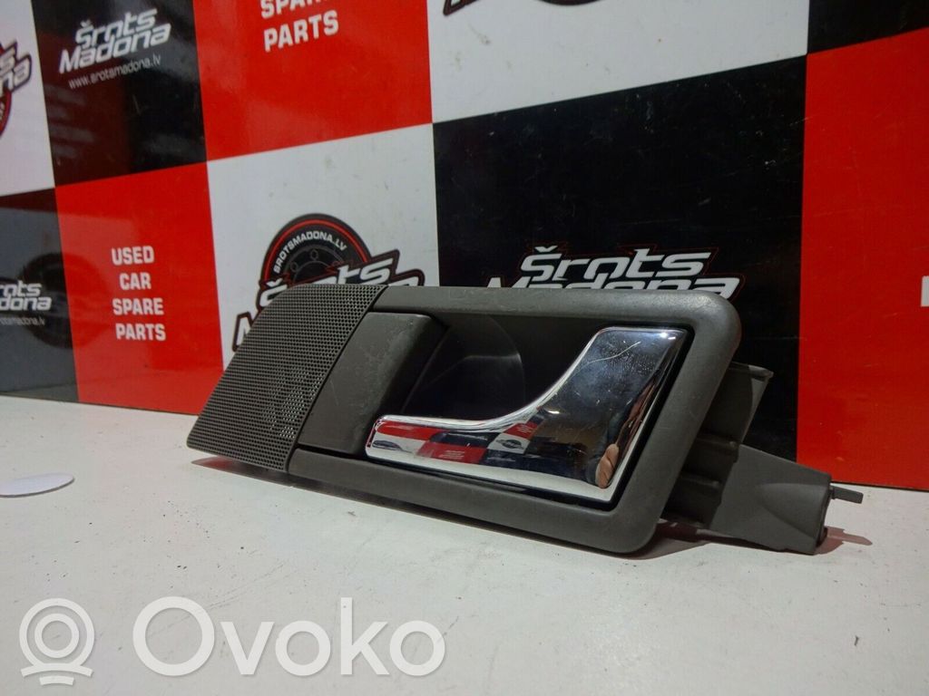 Audi A2 Front door interior handle 