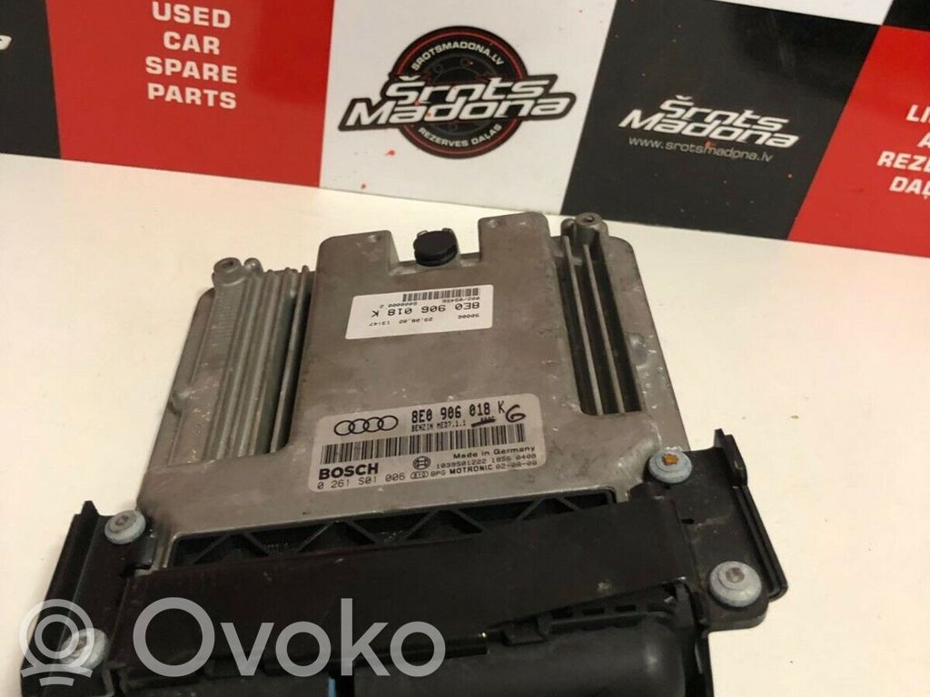 Engine control unit/module   8E0906018K