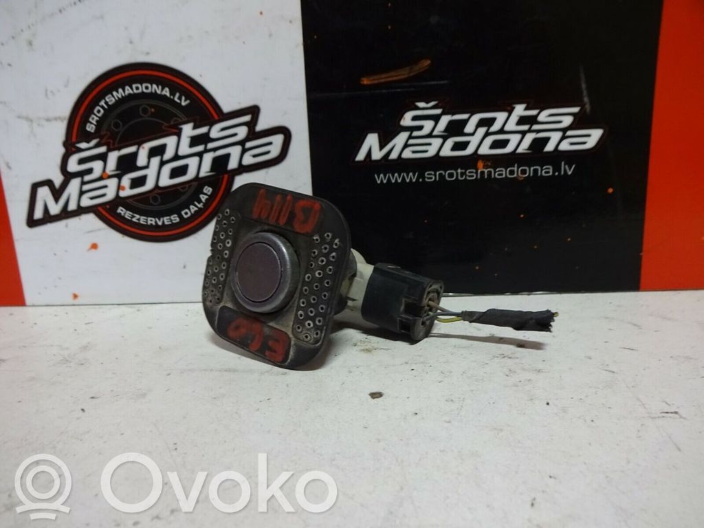 BMW 5 E60 E61 Parkavimo daviklis PDC 