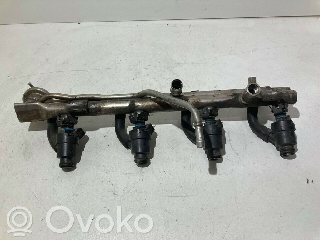 BMW 3 E46 Fuel main line pipe 