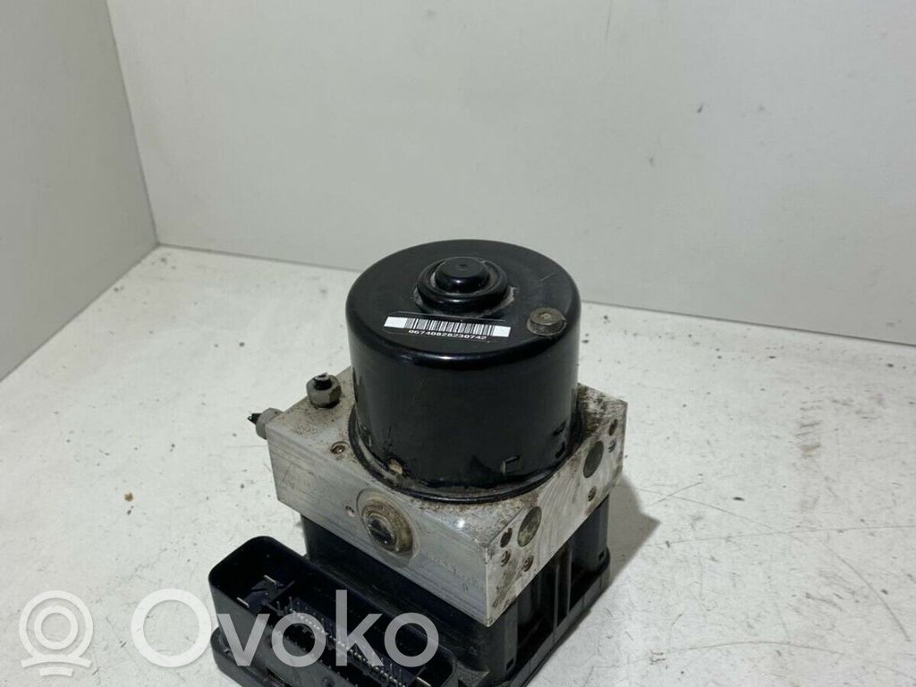 Volvo V50 ABS Pump 