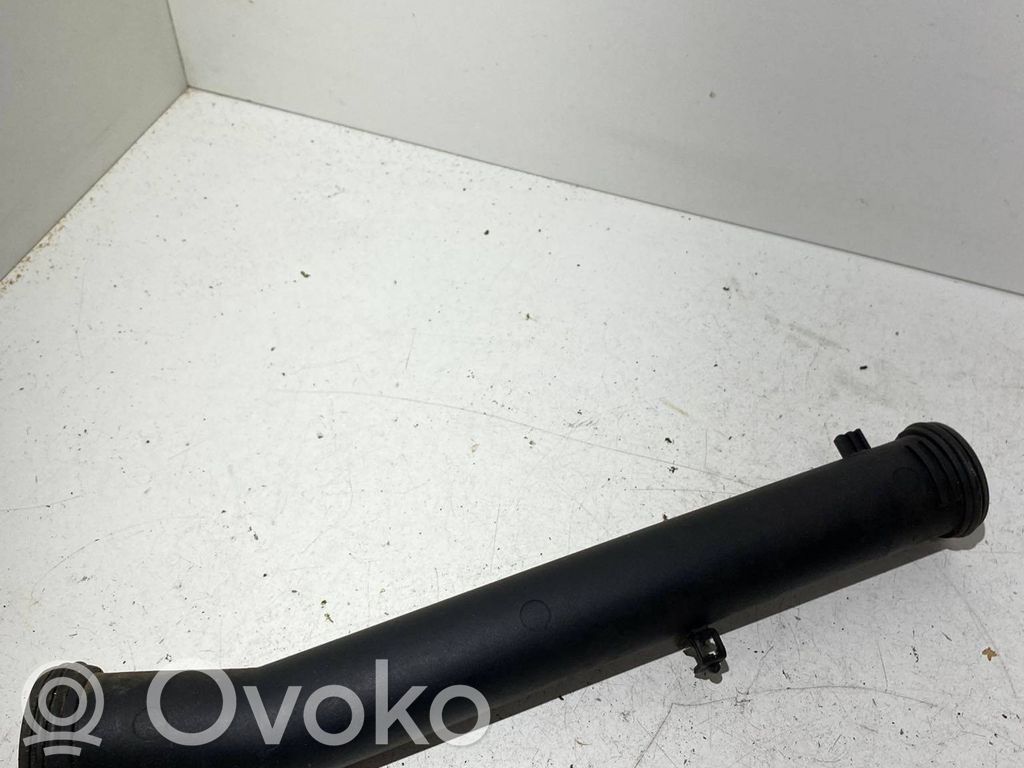 Volkswagen Polo III 6N 6N2 6NF Engine coolant pipe/hose 