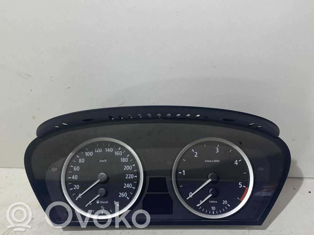 BMW 5 E60 E61 Speedometer (instrument cluster) 