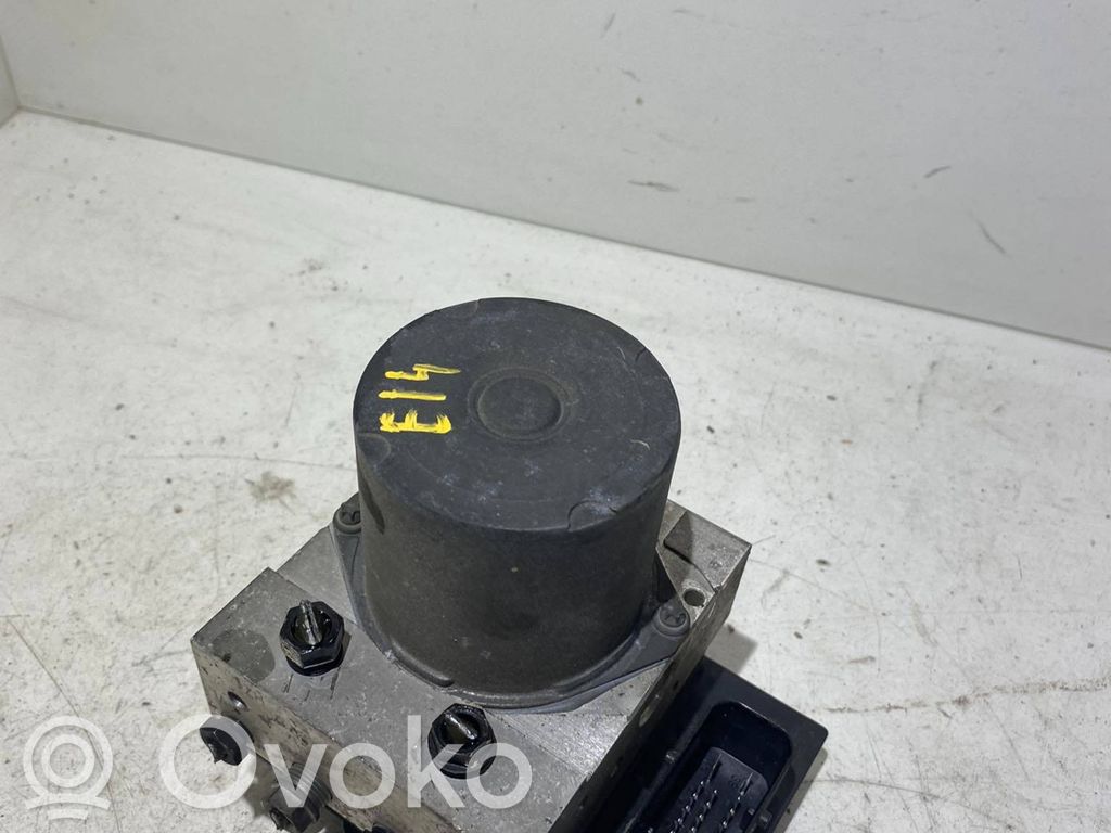 BMW 5 E60 E61 ABS Pump 