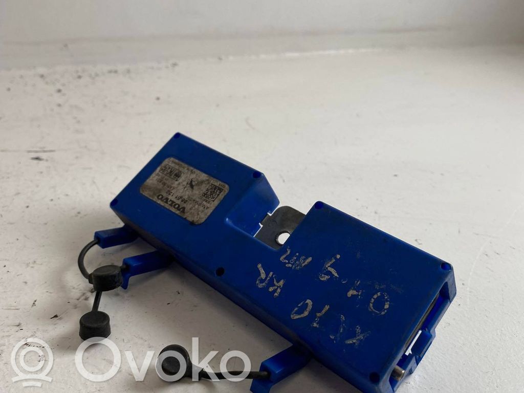 Volvo V70 Antenna control unit 
