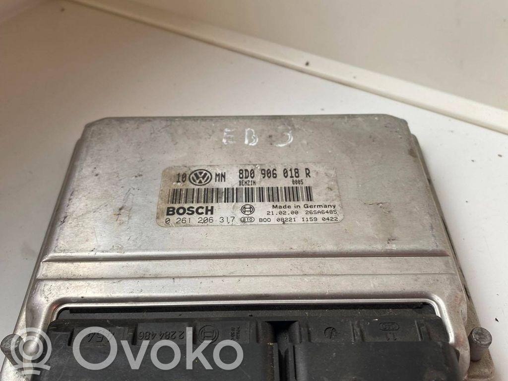 Volkswagen PASSAT B5 Engine control unit/module 