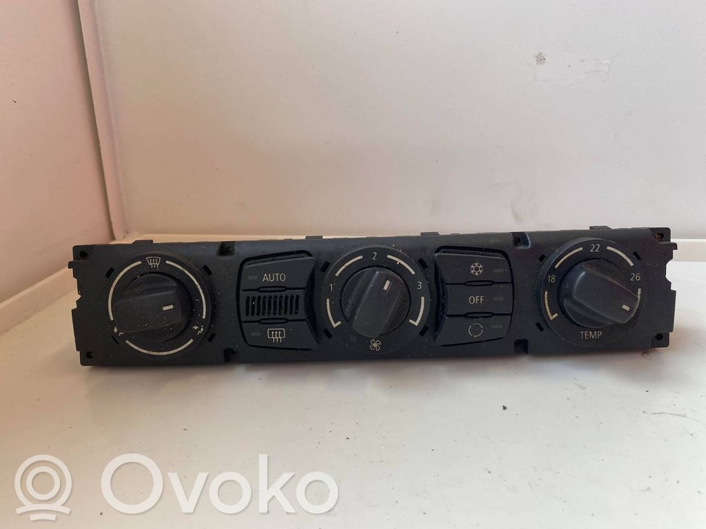 BMW 5 E60 E61 Climate control unit 