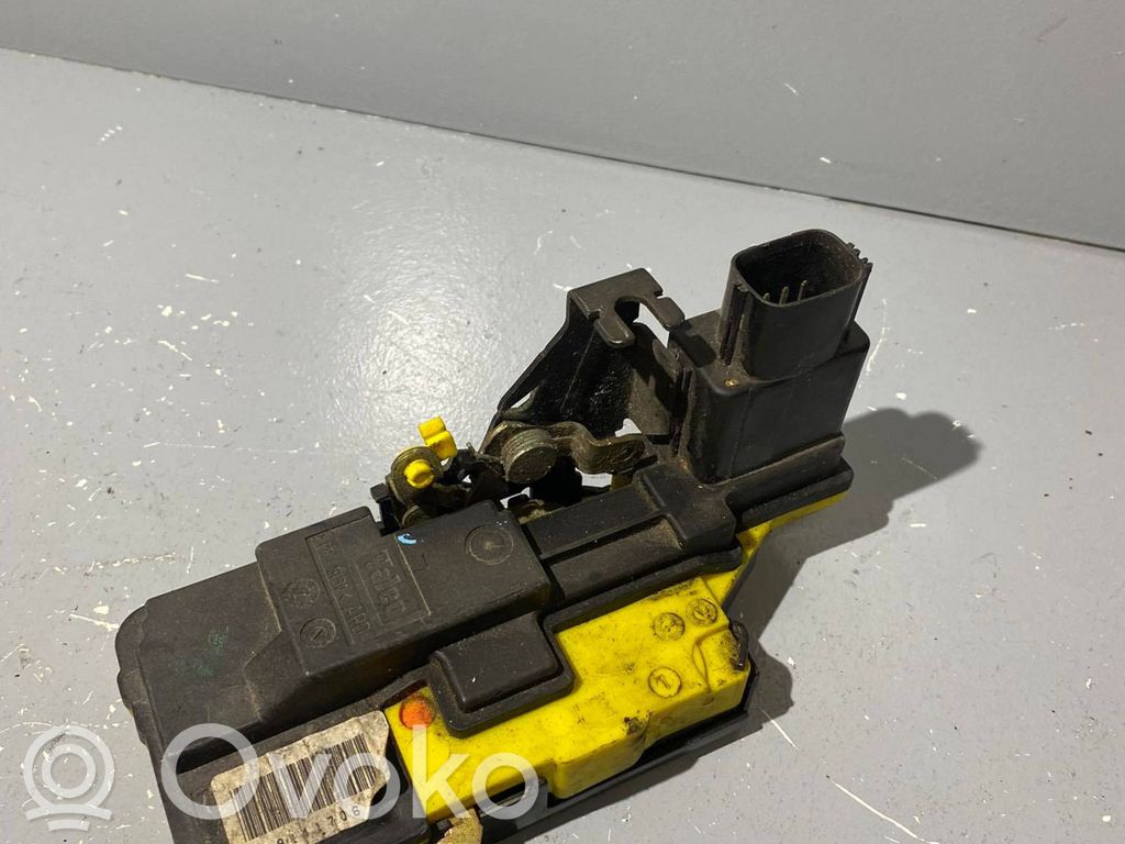 Volvo S80 Rear door lock 