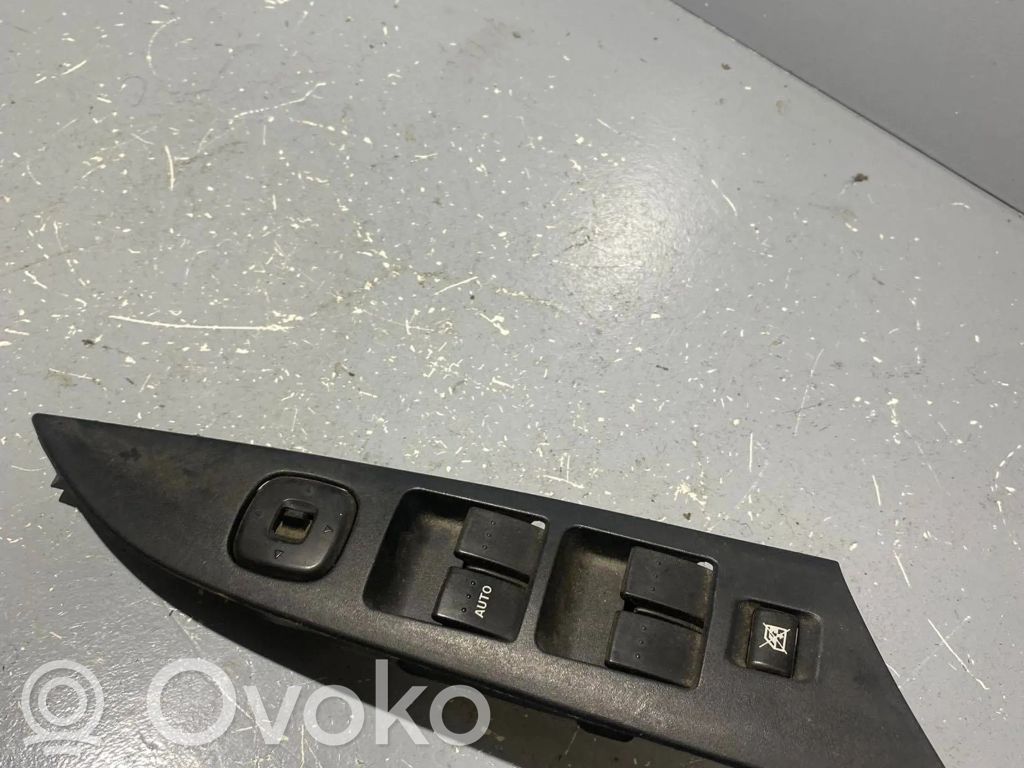 Mazda 3 I Electric window control switch 